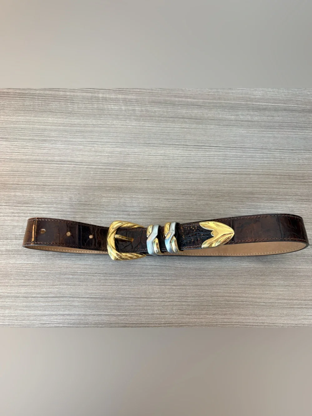 VTG Streets Ahead Brown Leather Croc Silver Gold Metal buckle Belt Size S